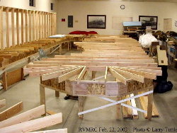 Peninsula benchwork